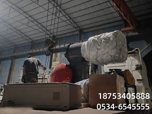 �r��վú�͚�һ�w����ȼ���C